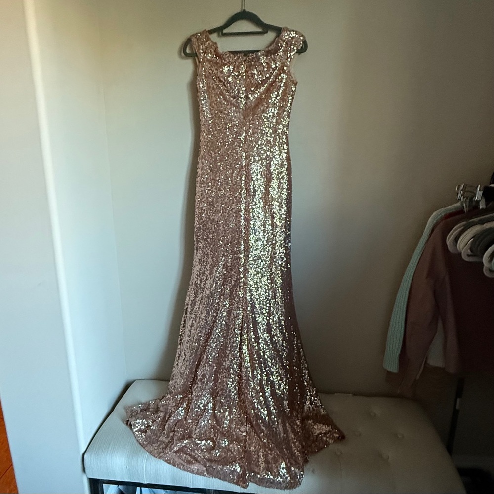 Theia Rose Gold Gemma Sleeveless Cut Sequin Embellishment Maxi Gown Size 4 - Picture 8 of 10